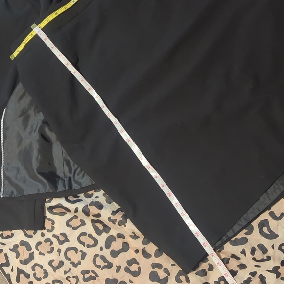 Calvin Klein Suit Jacket and Skirt 20W - Picture 6 of 10